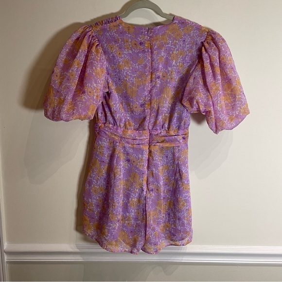 Nasty Gal Floral Puff Sleeve V-Neck Romper Size 6 - Picture 5 of 9